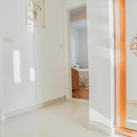 Apartment Anamarie Omis